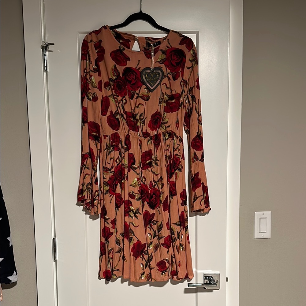 Club L long sleeve dress
